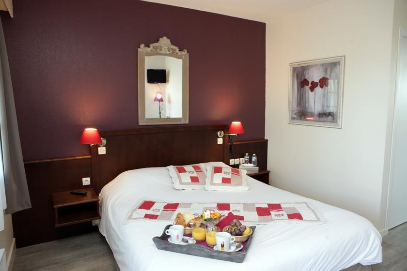 Hôtel Les Nymphéas Chaufour-lès-Bonnières Szoba fotó